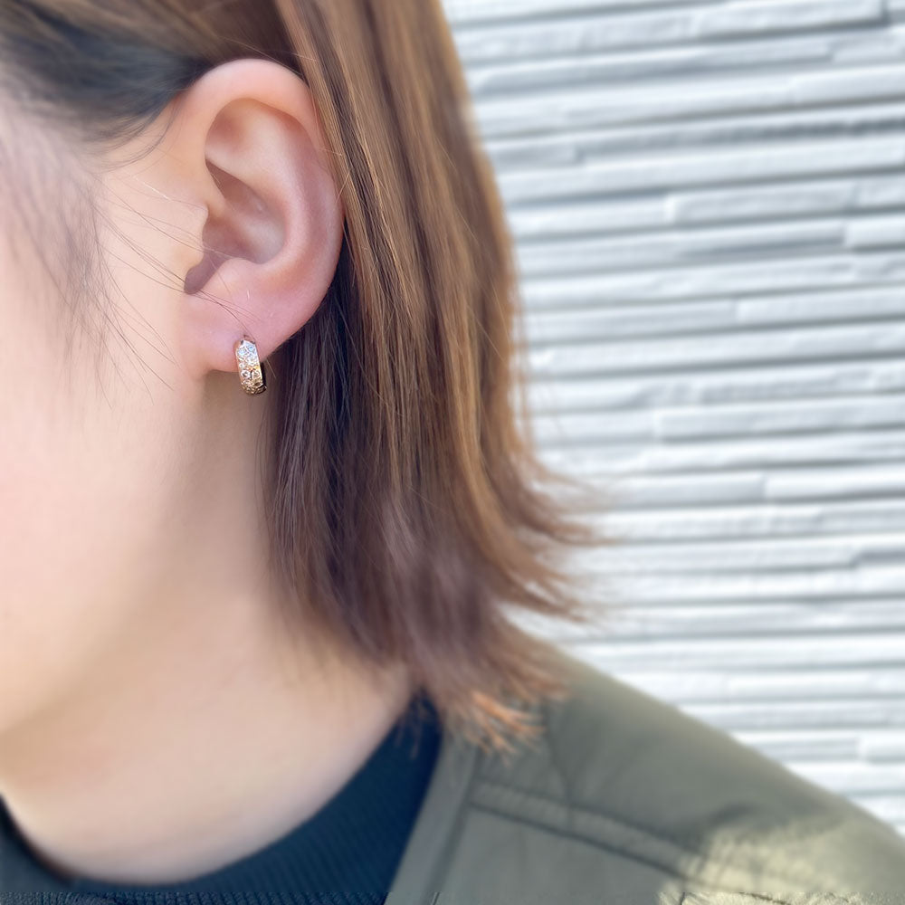 カシケイ バンド ピアス