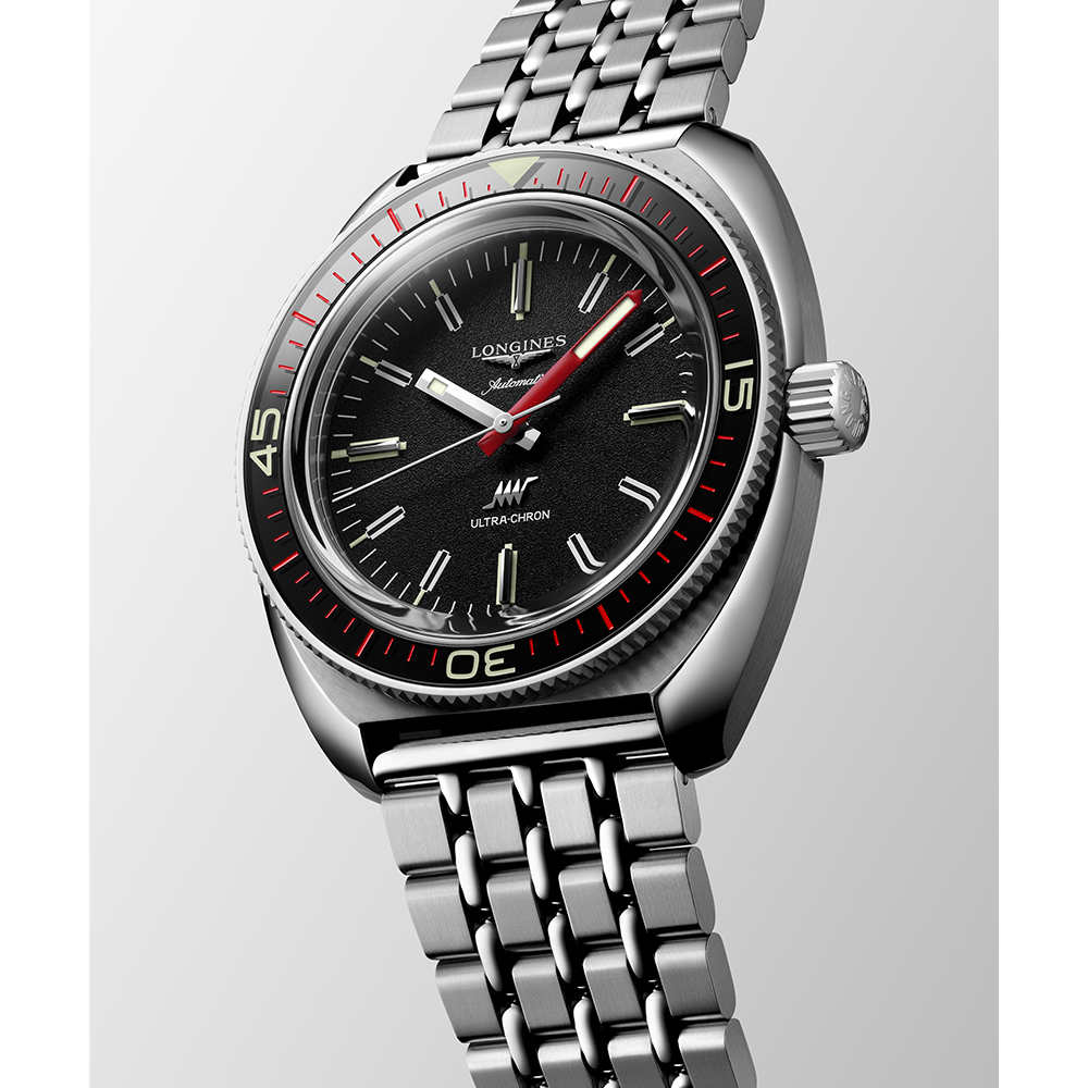 ロンジンウルトラ-クロンボックスエディション 43mm (2022モデル)